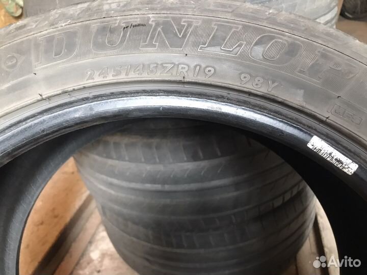 Dunlop SP Sport 01A 245/45 R19 98Y