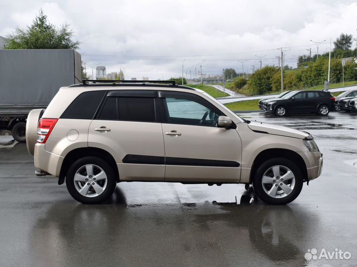 Suzuki Grand Vitara 2.4 AT, 2010, 160 000 км