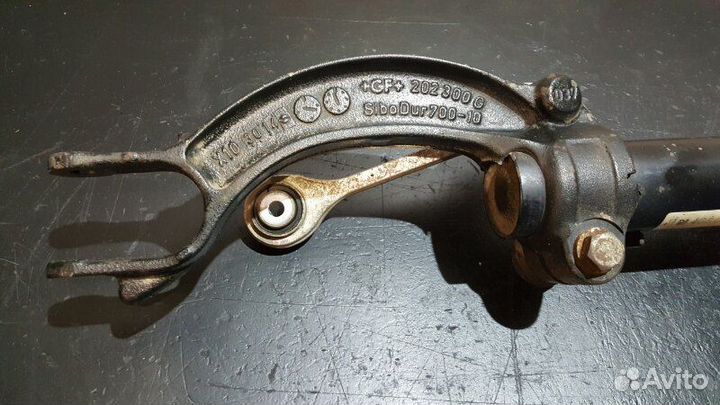 Стойка передняя Audi A7 4G CGW 2011