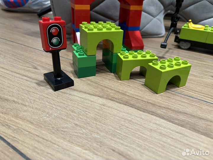 Lego duplo железная дорога 10508