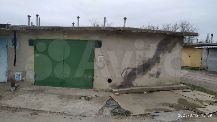 Гараж, > 30 м²