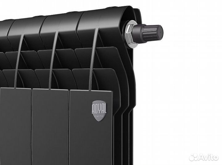 Биметаллический секционный радиатор отопления Roya