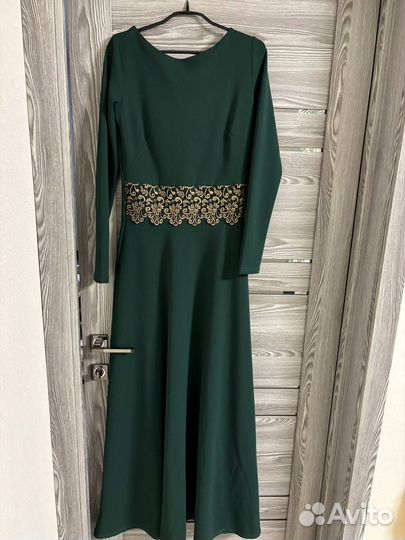 Вечернее платье