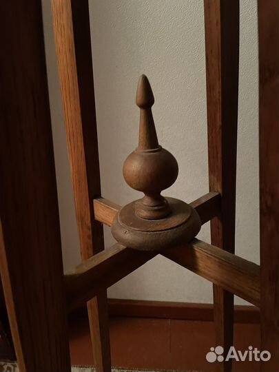 Подставка для цветов