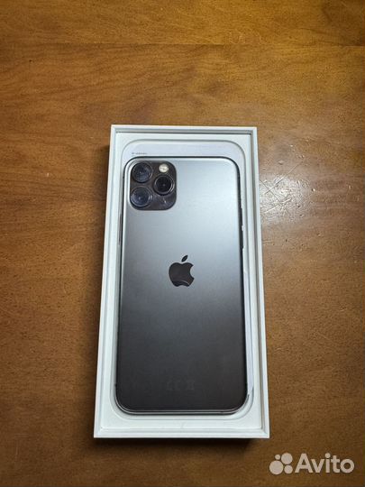 iPhone 11 Pro, 64 ГБ