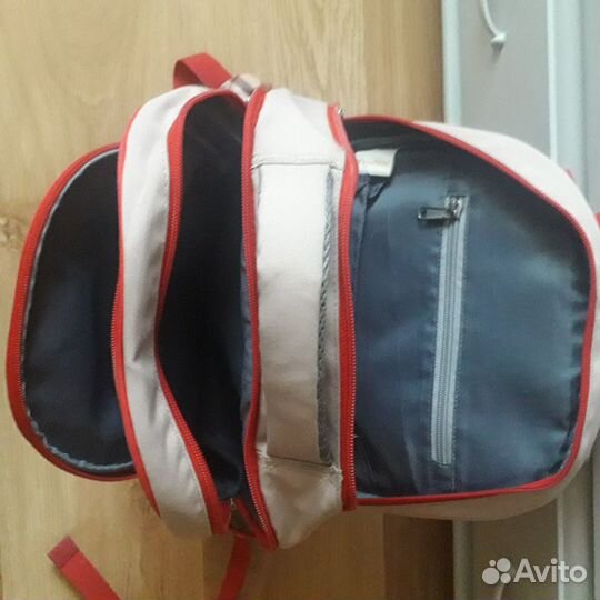 Рюкзак школьный