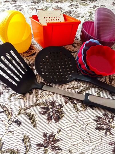 Приборы для сервировки и для кухни. Новые