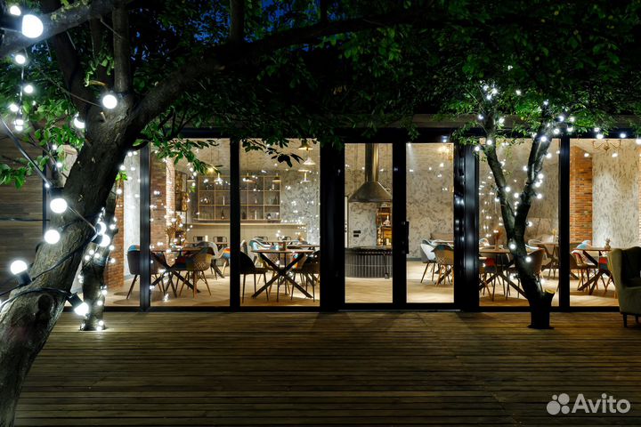 Банкетный зал, пространство ресторана для свадеб