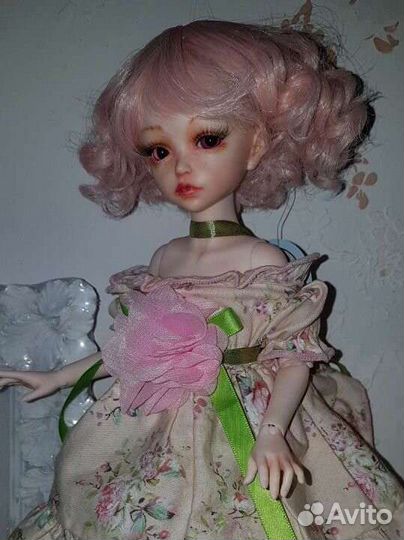 Кукла шарнирная бжд