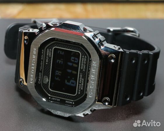 Часы Casio G-Shock GMW-B5000-1