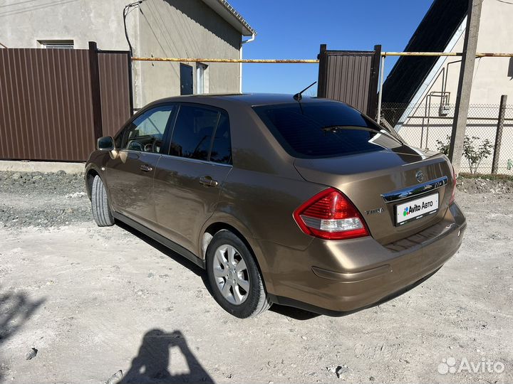 Nissan Tiida 1.6 AT, 2008, 248 000 км