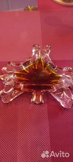 Пепельница,цветное стекло Чехия