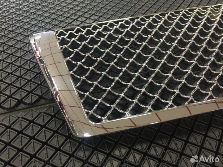 Решетка радиатора хром Toyota Prado 150 2009-2013