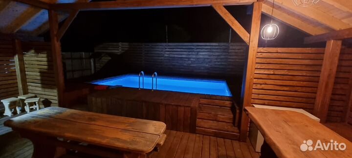 Русская баня на дровах с бассейном и чаном