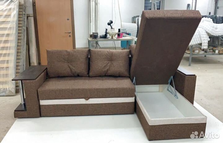 Диван кожаный