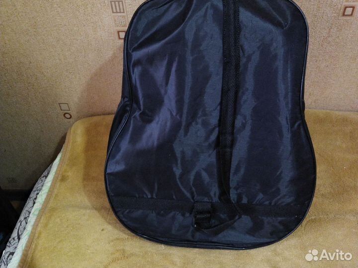 Классическая гитара шестиструнная