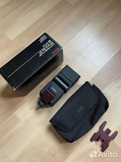Вспышка камеры Sigma EF 610 DG super