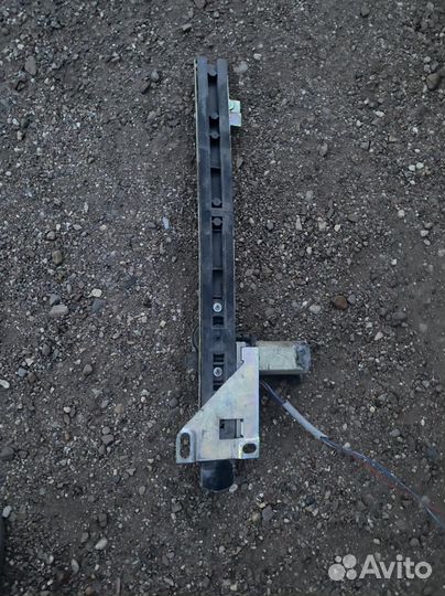 Стеклоподъемник ваз 2110