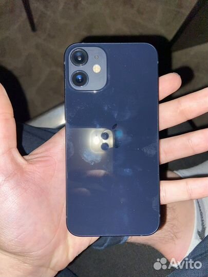 Телефон Айфон 12 mini
