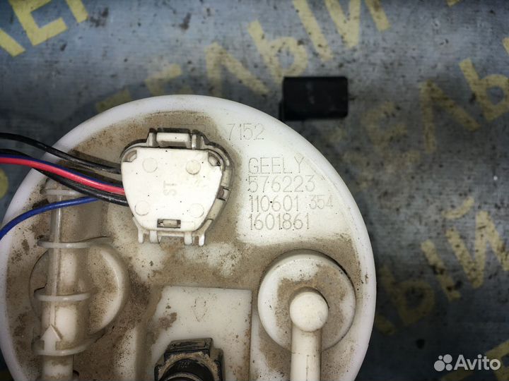 Датчик уровня топлива бензонасос Geely MK