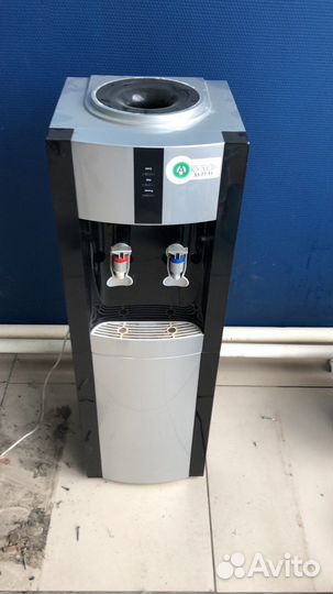 Кулер для воды