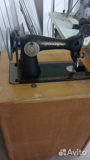 Швейная машинка бу