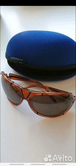 Солнцезащитные очки женские италия