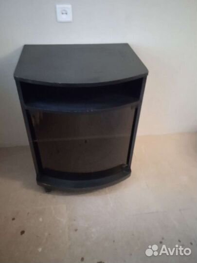 Тумба под телевизор