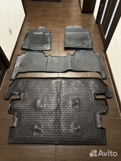 Коврики для Land Cruser 200
