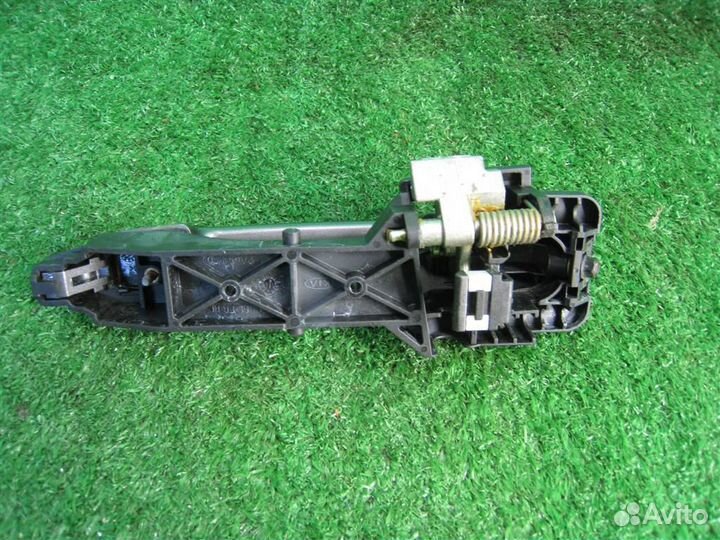 Ручка наружная двери задней левой KIA ceed (ED) 2