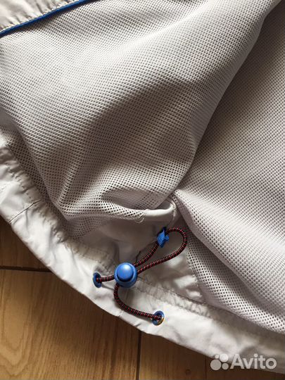 Продам спортивный костюм