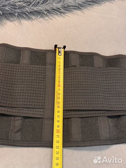 Утчгивающий пояс. атлетический, размер s