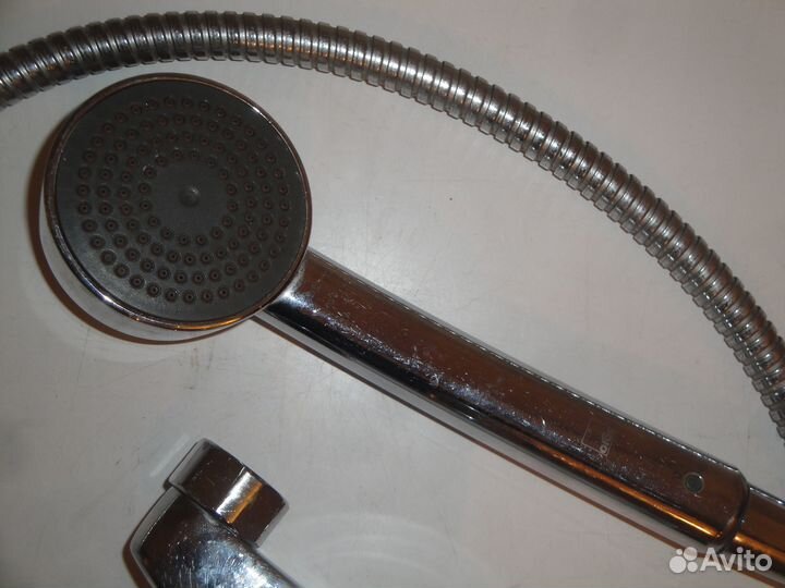 Смеситель для ванны с душем Oras