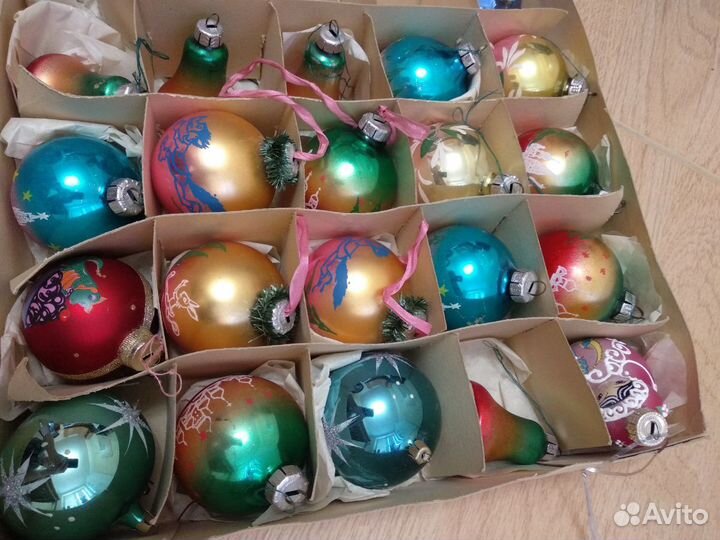 Елочные игрушки