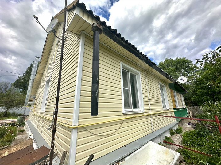 Дом 63 м² на участке 7,7 сот.