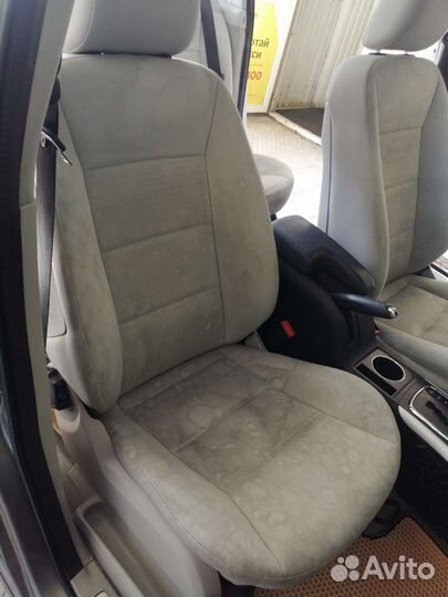 Химчистка салона автомобиля