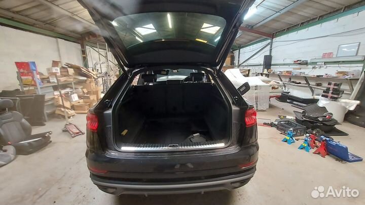 В разборе Audi Q8 2019