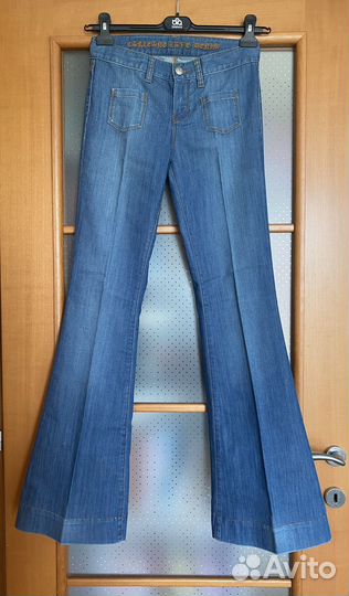 Джинсы клеш новые р. 26 S