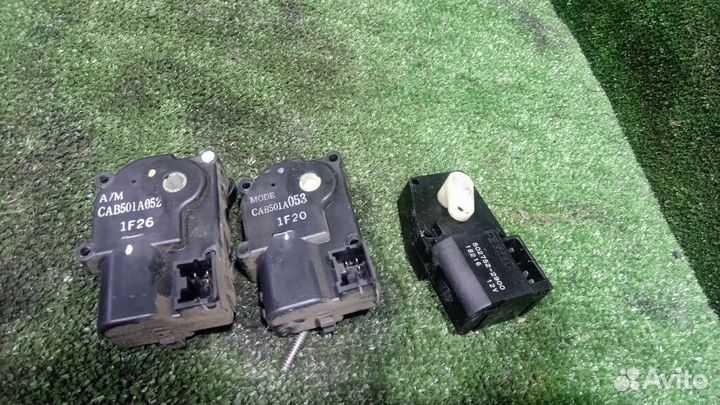 Сервопривод отопителя Mitsubishi Lancer Cedia