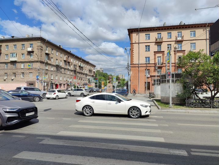 Продам помещение свободного назначения, 200 м²