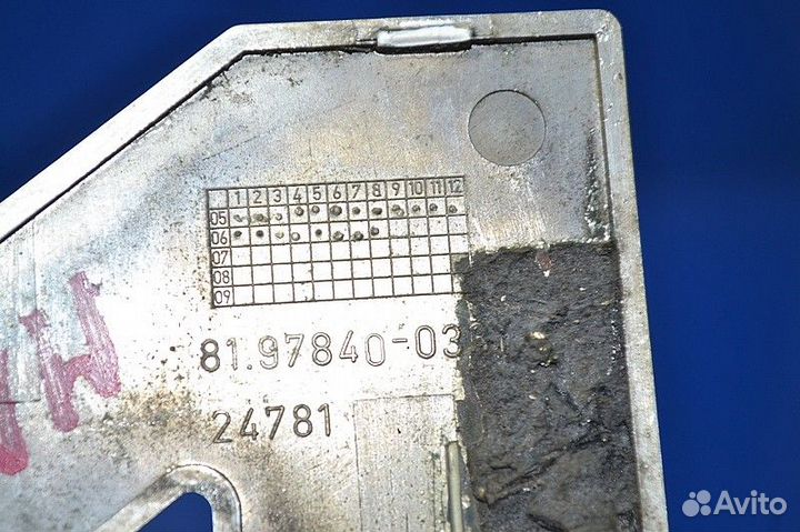 Эмблема MAN TGA 18.400 (01.00)