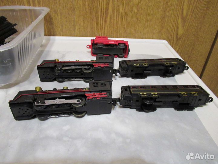 Жел.дорога с парововозиками под рем.или запчасти