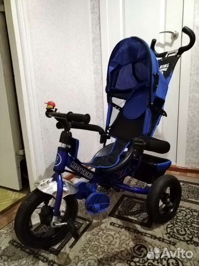 Детский трехколесный велосипед