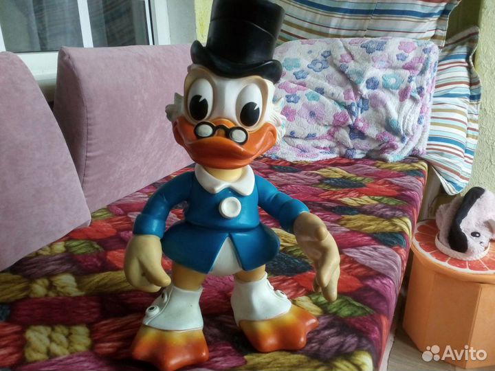 Скрудж магдак.фабрика Дисней