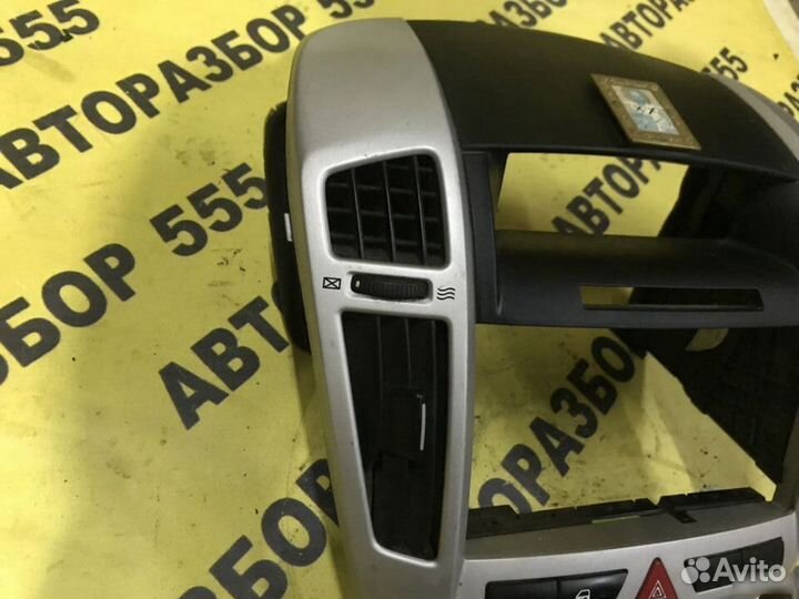 Рамка магнитолы Kia Ceed 2007-2012