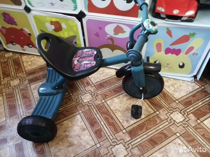 Детский трехколесный велосипед бу