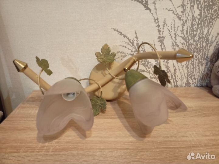 Настенный светильник бра