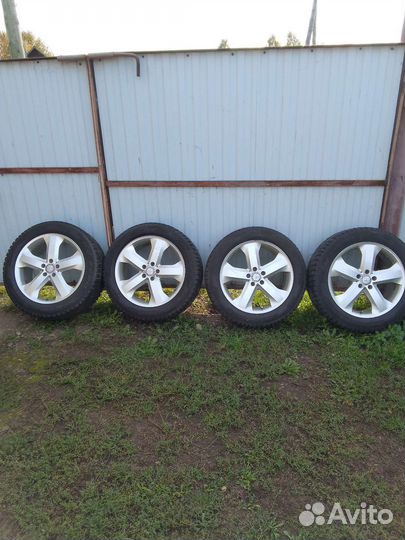 R19 Pirelli Ice Zero 255/50, PCD 5x112 DIA 66.6