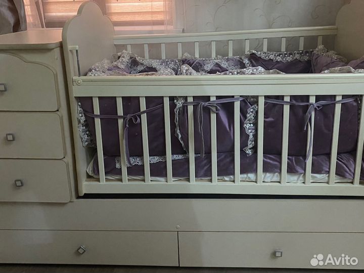 Детская кроватка