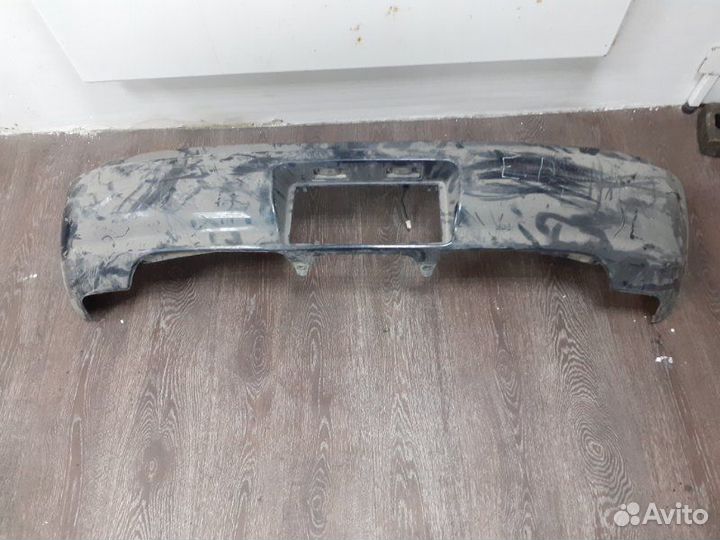 Бампер задний Toyota Carina Ed